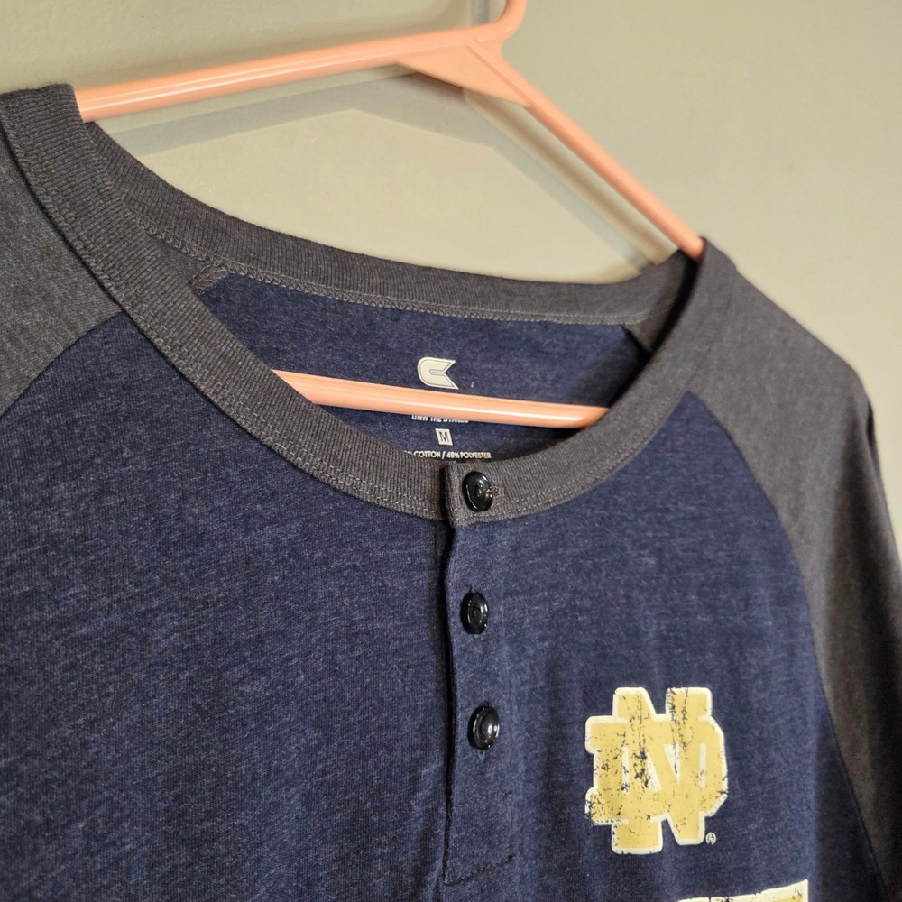 Colosseum Notre Dame Fighting Irish NCAA Henley Shirt Mens Medium Blue Raglan